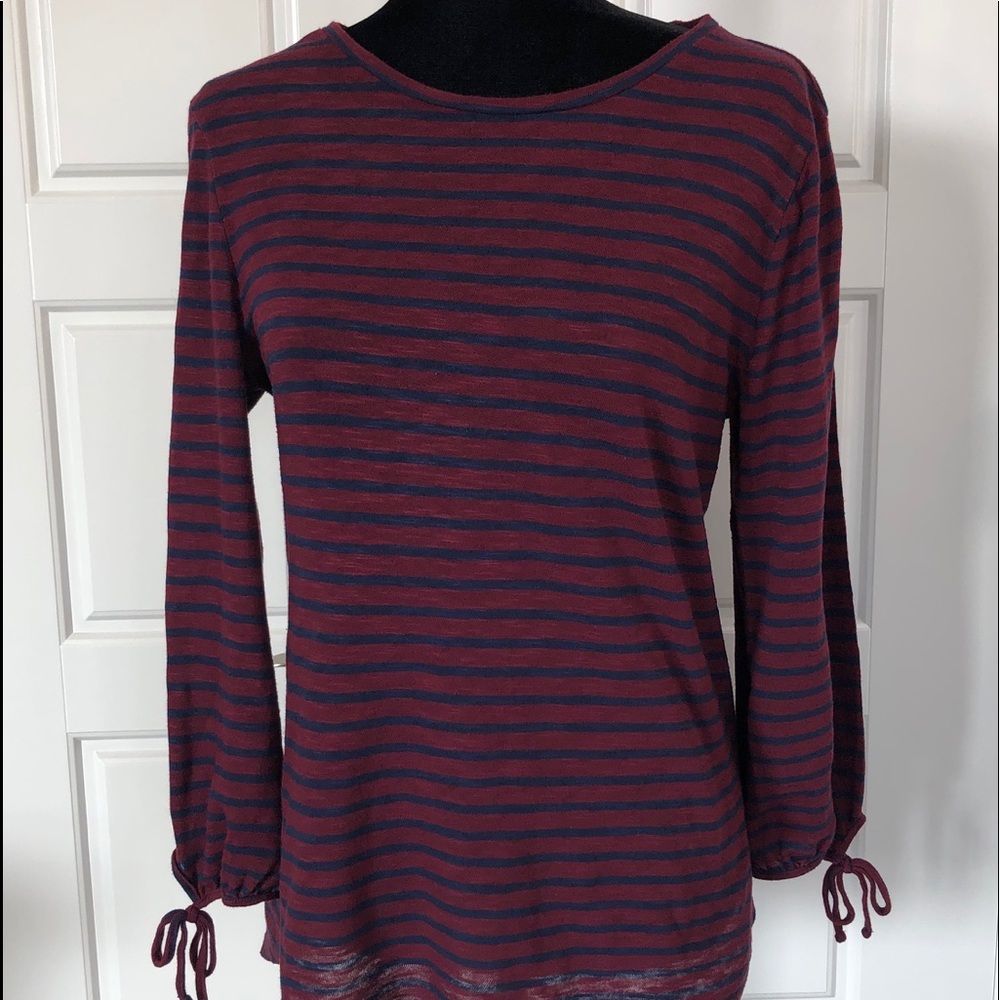 Old Navy Stripped Top